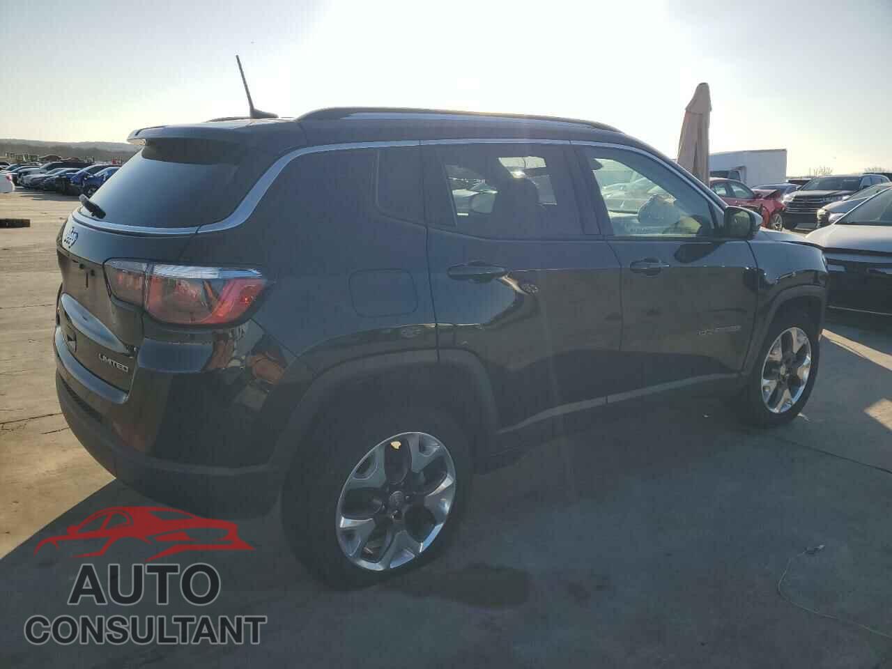 JEEP COMPASS 2018 - 3C4NJDCB7JT372737