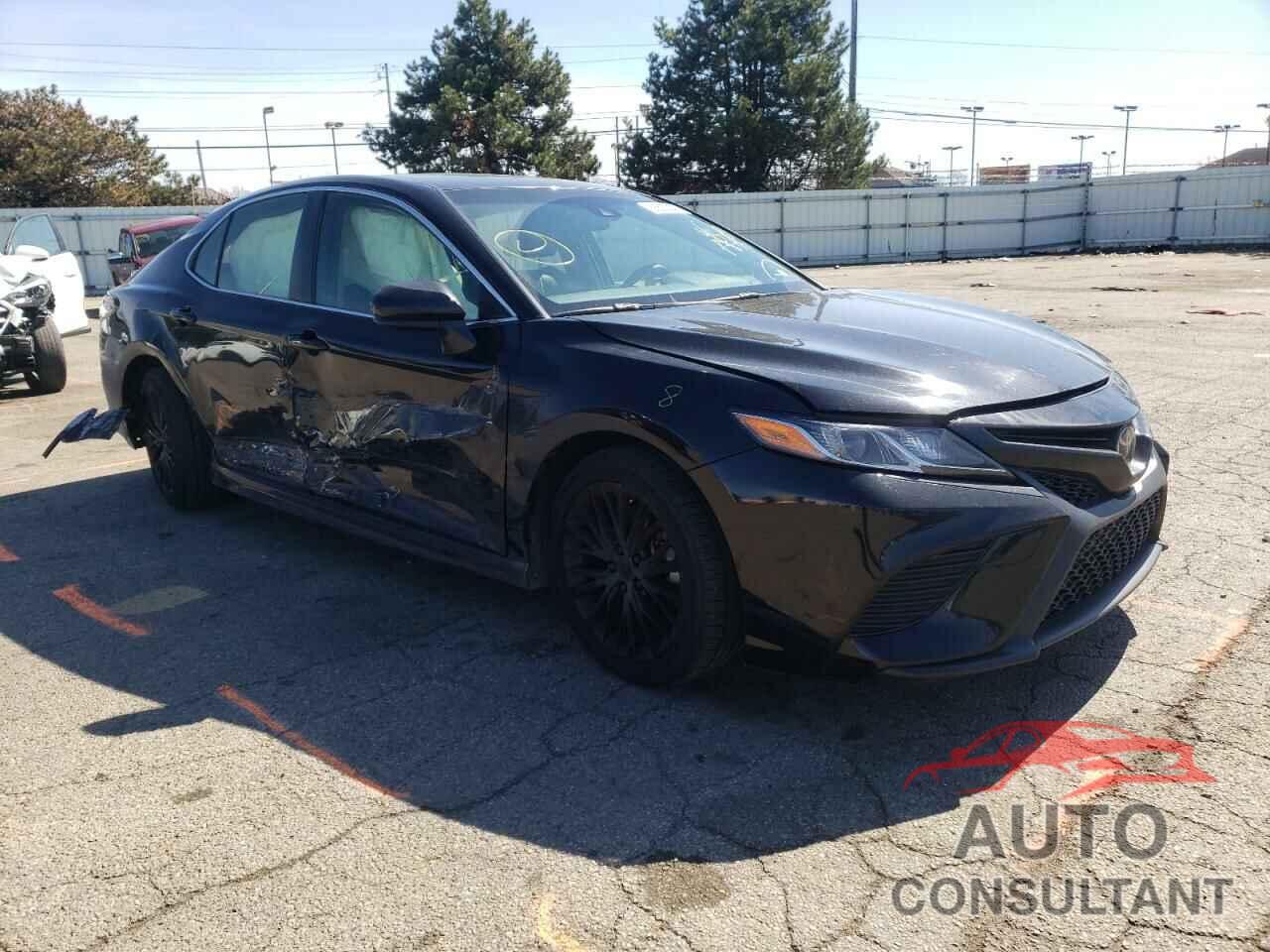 TOYOTA CAMRY 2018 - JTNB11HK5J3028356