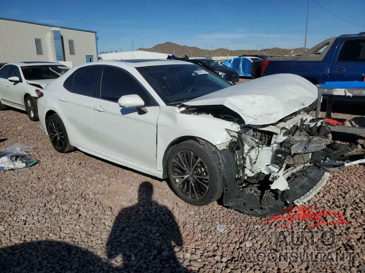 TOYOTA CAMRY 2019 - 4T1B11HK2KU283204