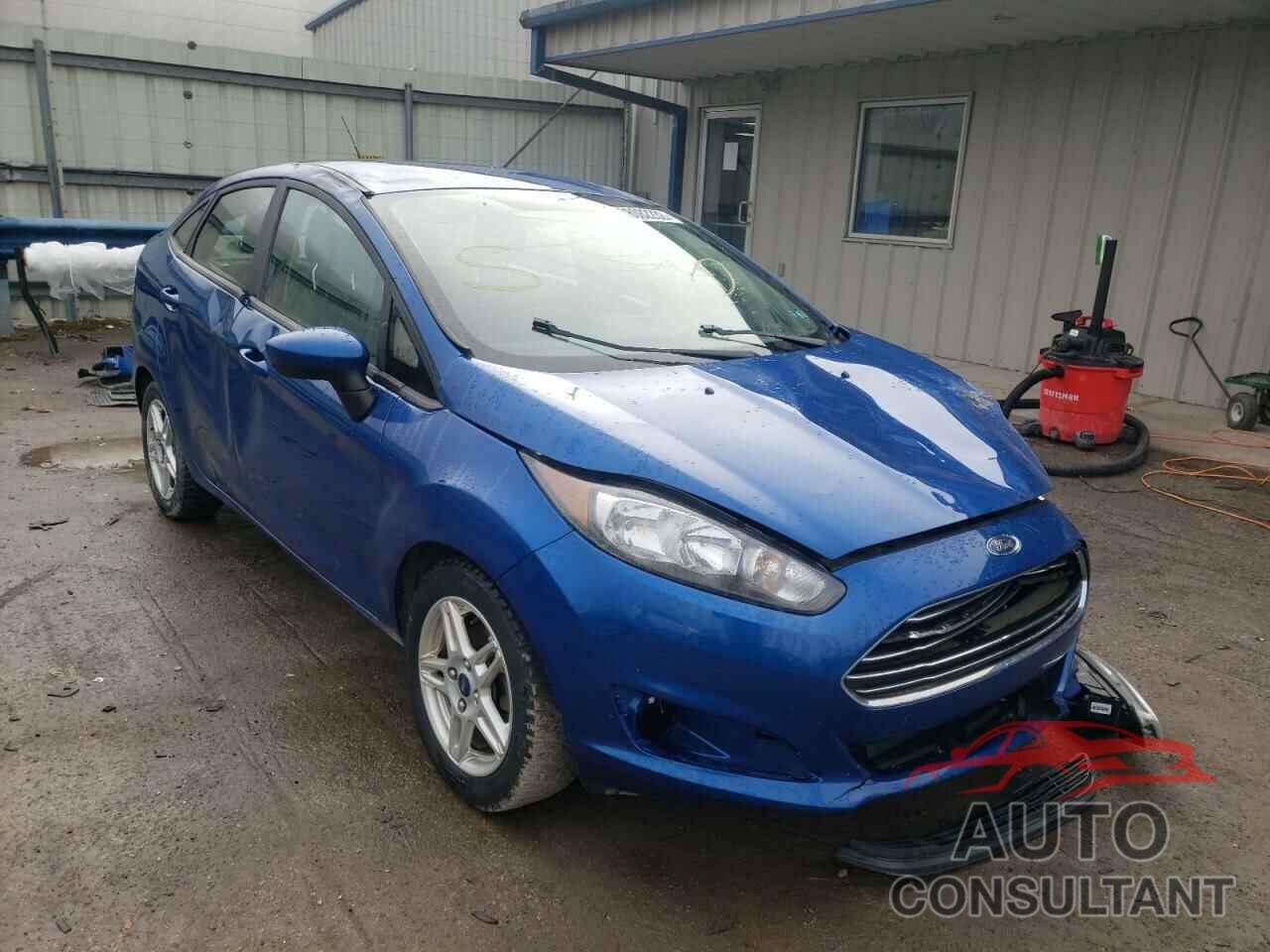 FORD FIESTA 2018 - 3FADP4BJ5JM132797