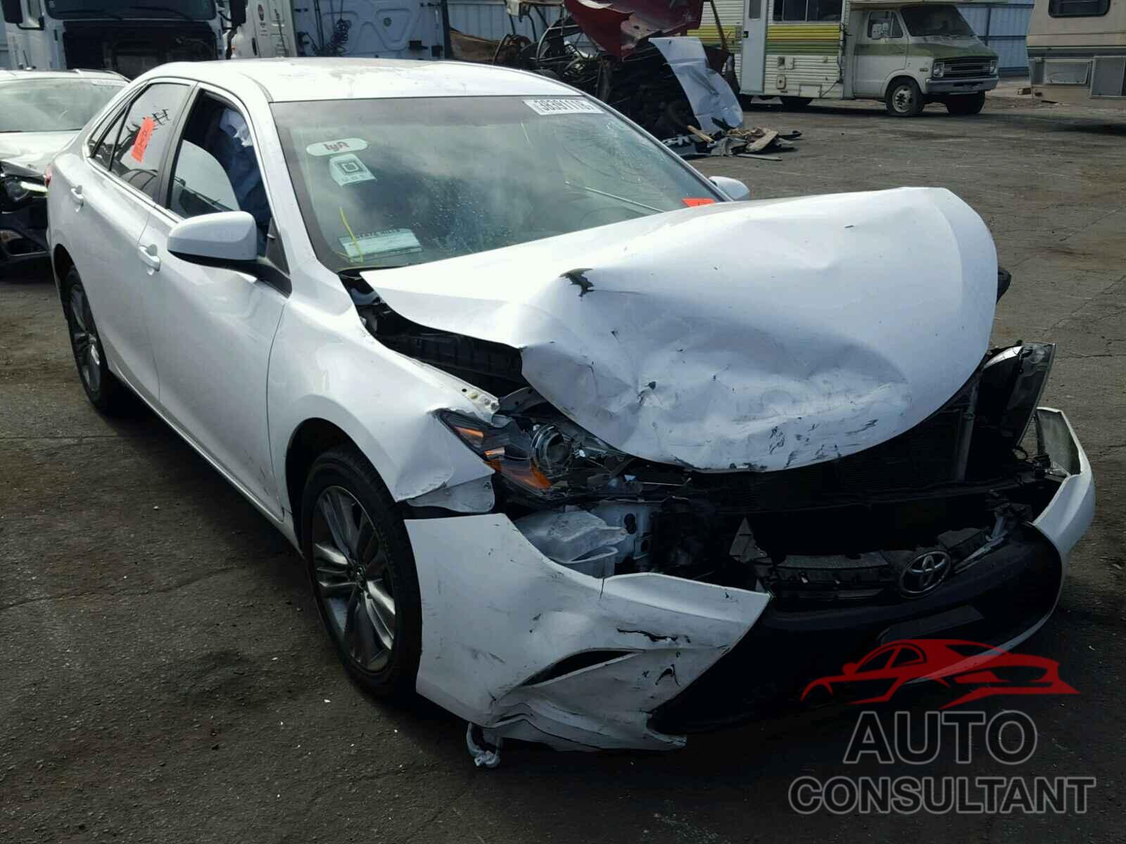 TOYOTA CAMRY 2015 - 4T1BF1FK1FU064633