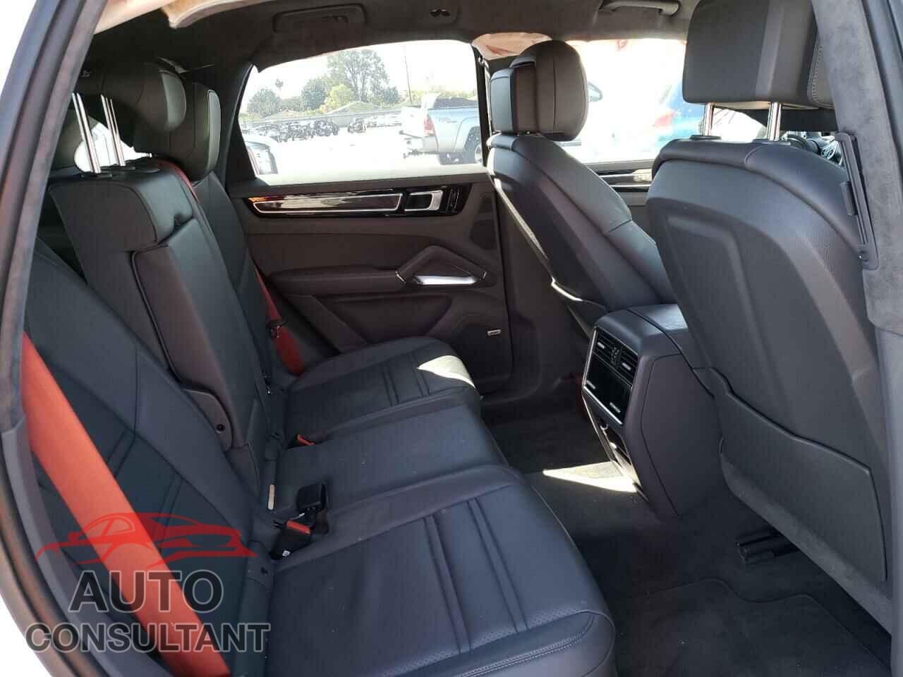 PORSCHE CAYENNE 2019 - WP1AF2AY9KDA80072