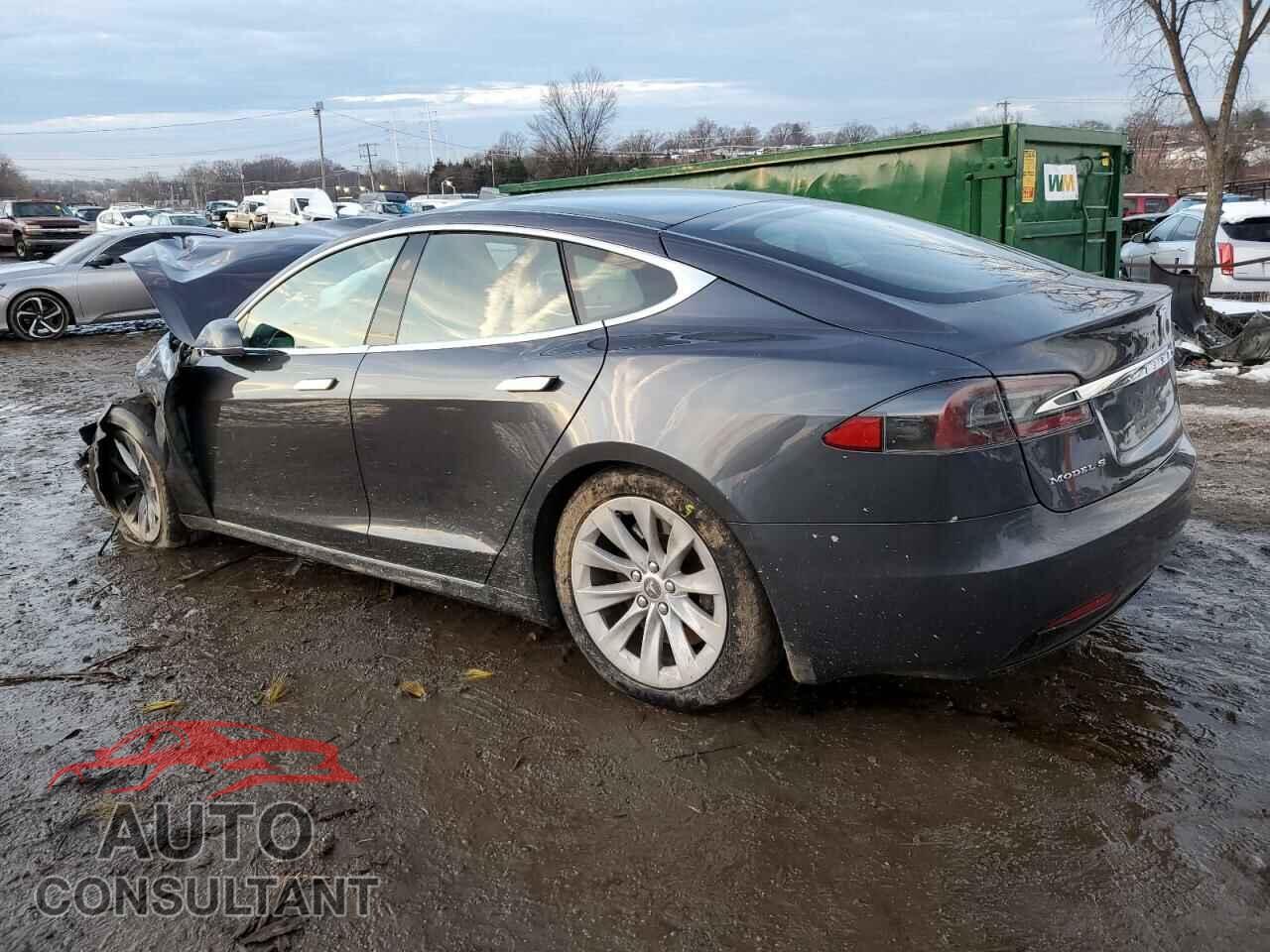 TESLA MODEL S 2017 - 5YJSA1E2XHF223777