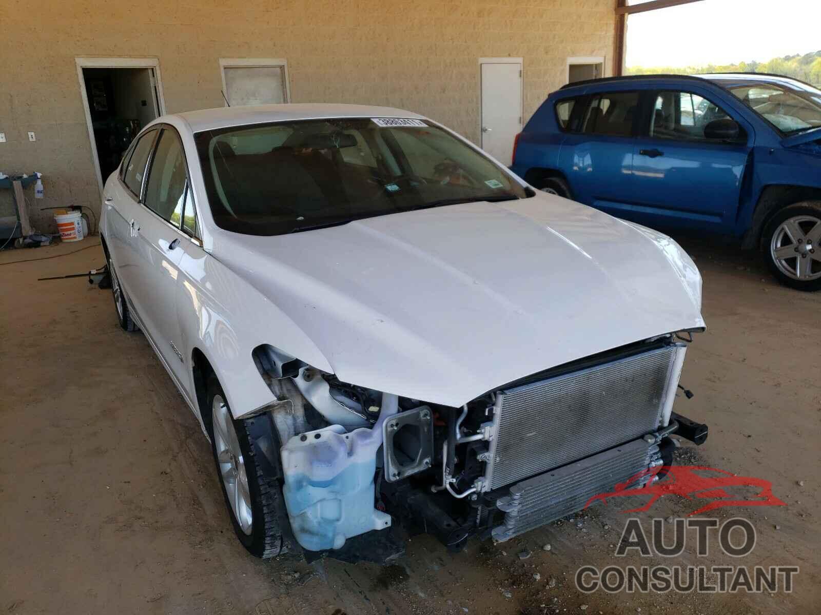 FORD FUSION 2018 - 3FA6P0LU7JR138758