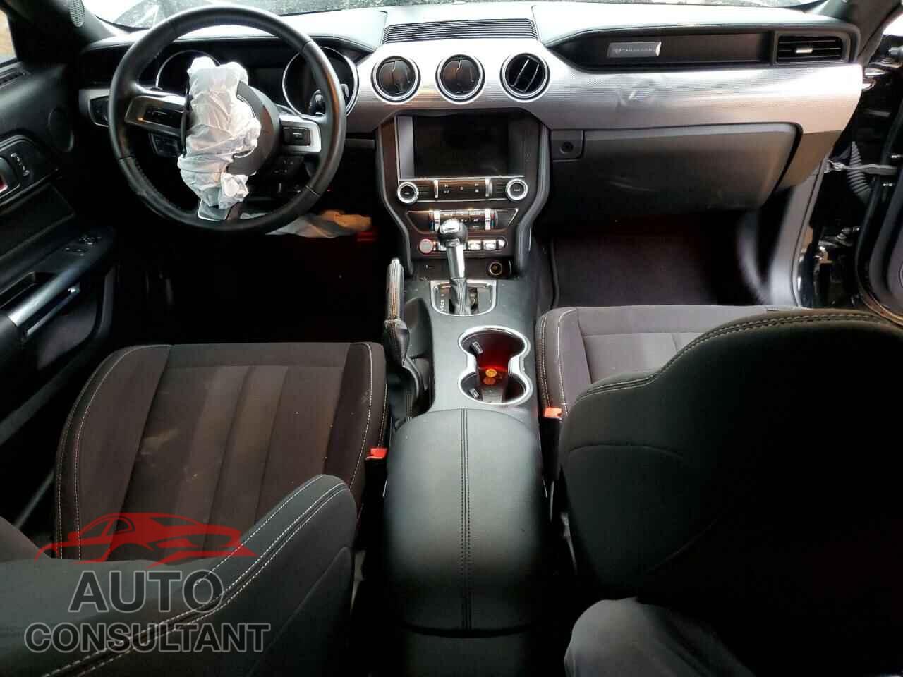 FORD MUSTANG 2019 - 1FA6P8CF7K5120068
