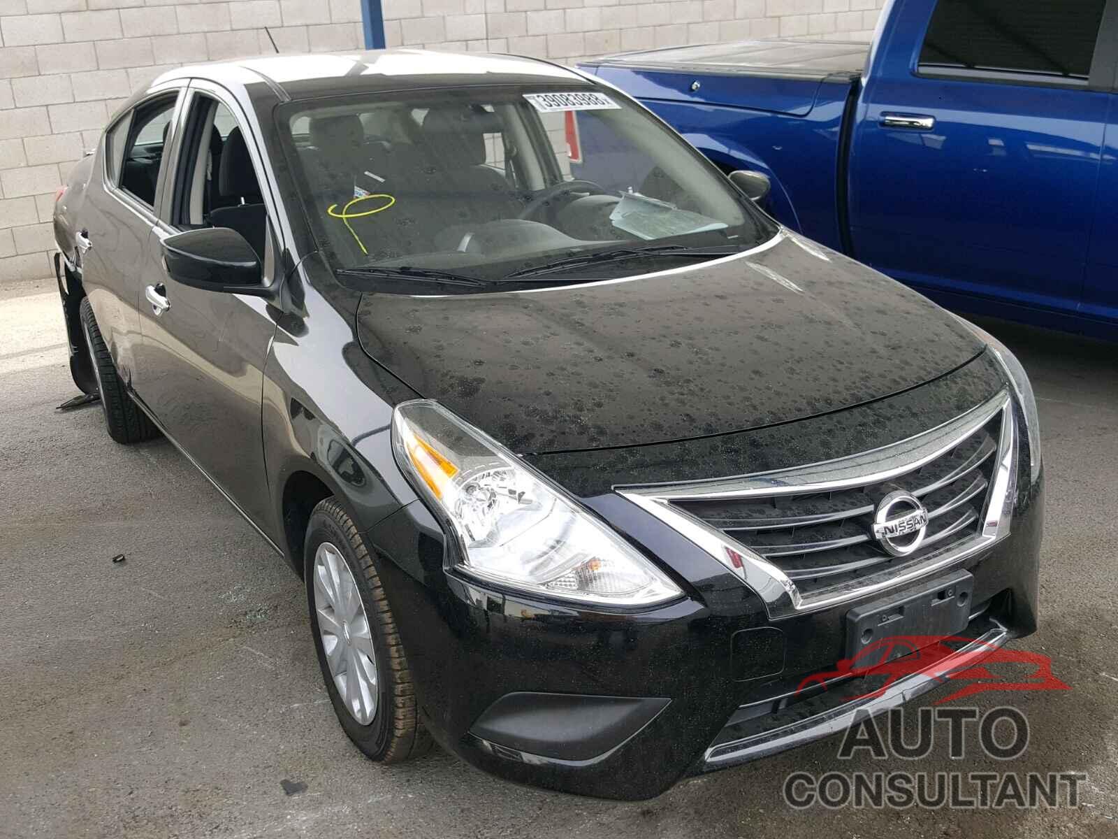 NISSAN VERSA 2017 - 3N1CN7AP5HL813855