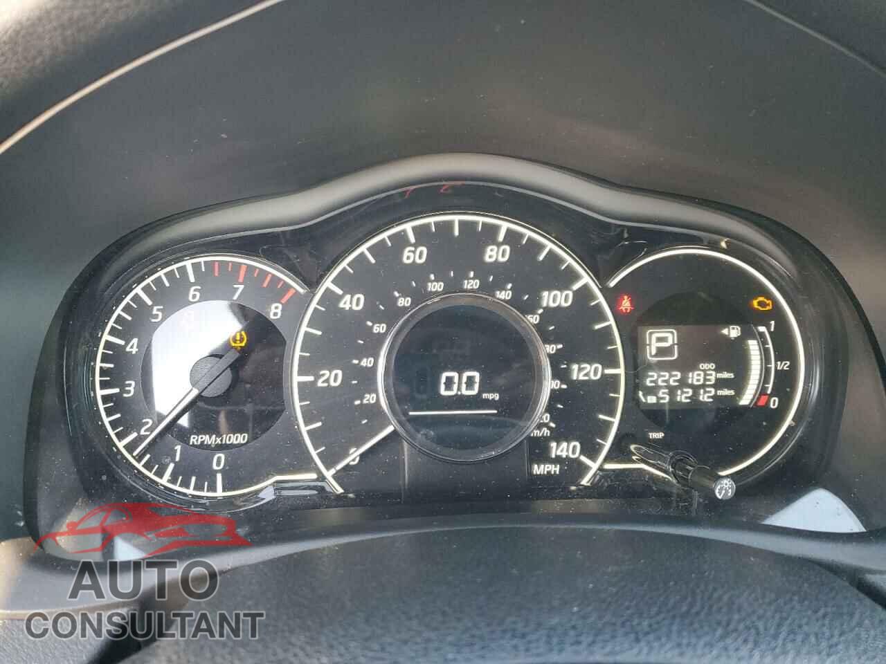 NISSAN VERSA 2017 - 3N1CE2CP3HL355877