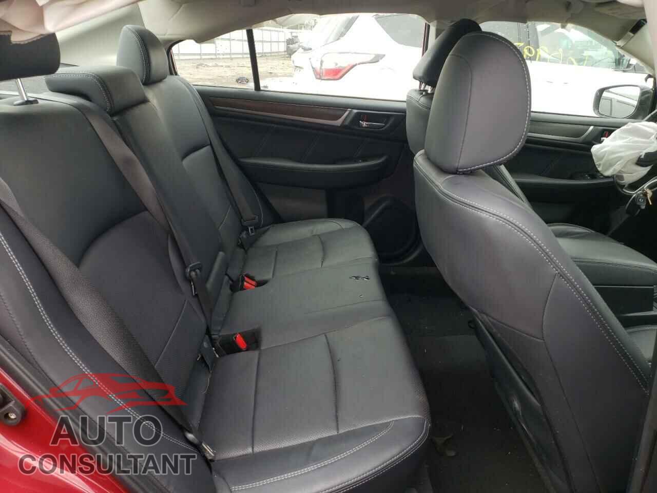 SUBARU LEGACY 2018 - 4S3BNAN68J3046592