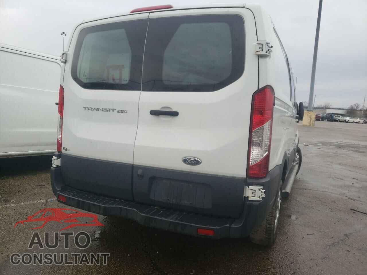 FORD TRANSIT 2016 - 1FTYR1ZM3GKA23002