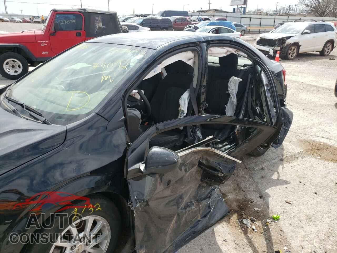 CHEVROLET SONIC 2018 - 1G1JD5SH5J4119786