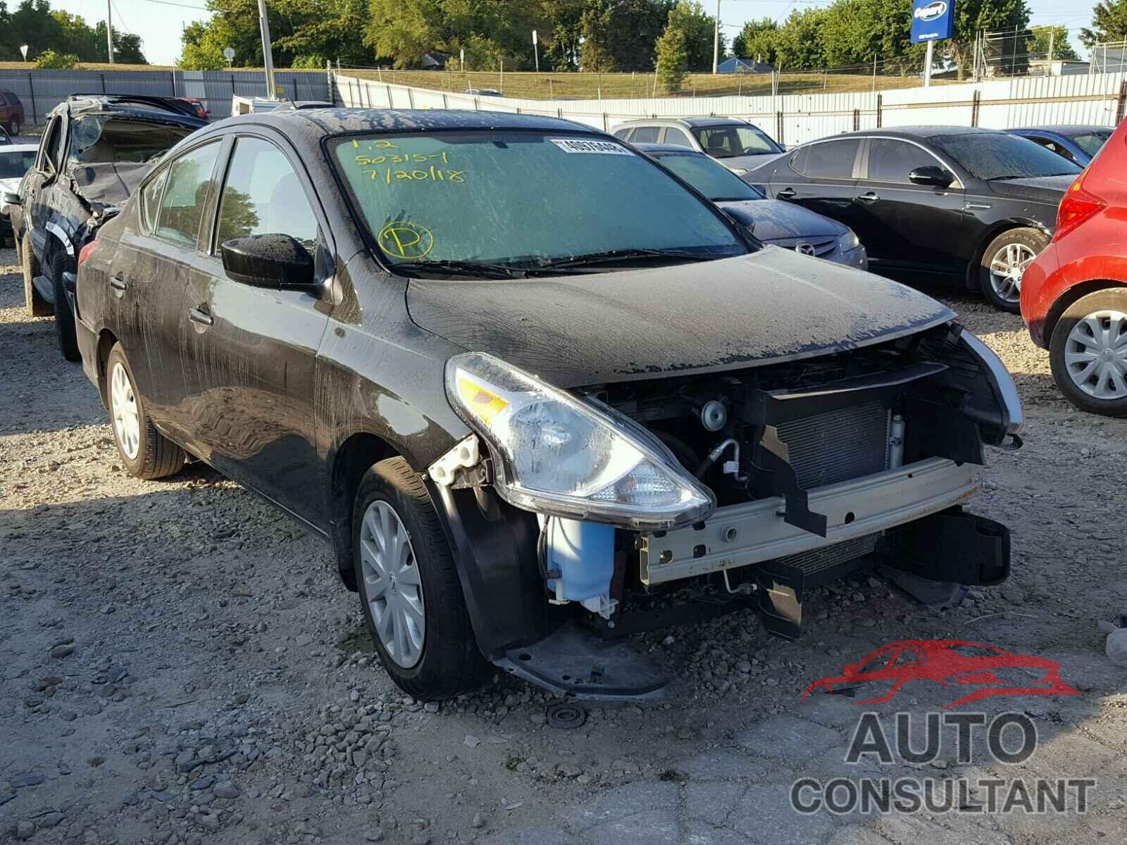 NISSAN VERSA 2017 - 3N1CN7AP6HL831524