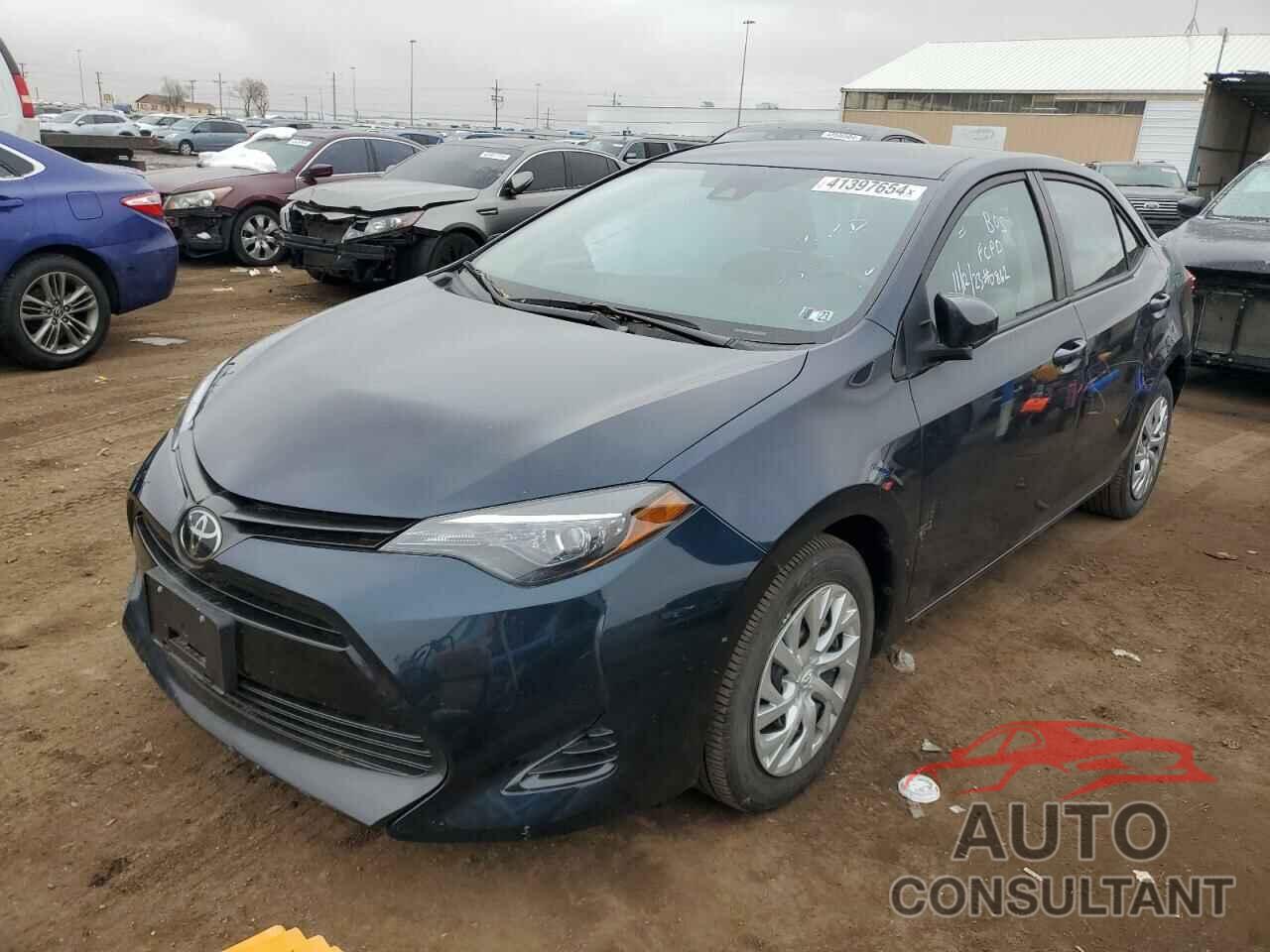 TOYOTA COROLLA 2019 - 5YFBURHE4KP870862