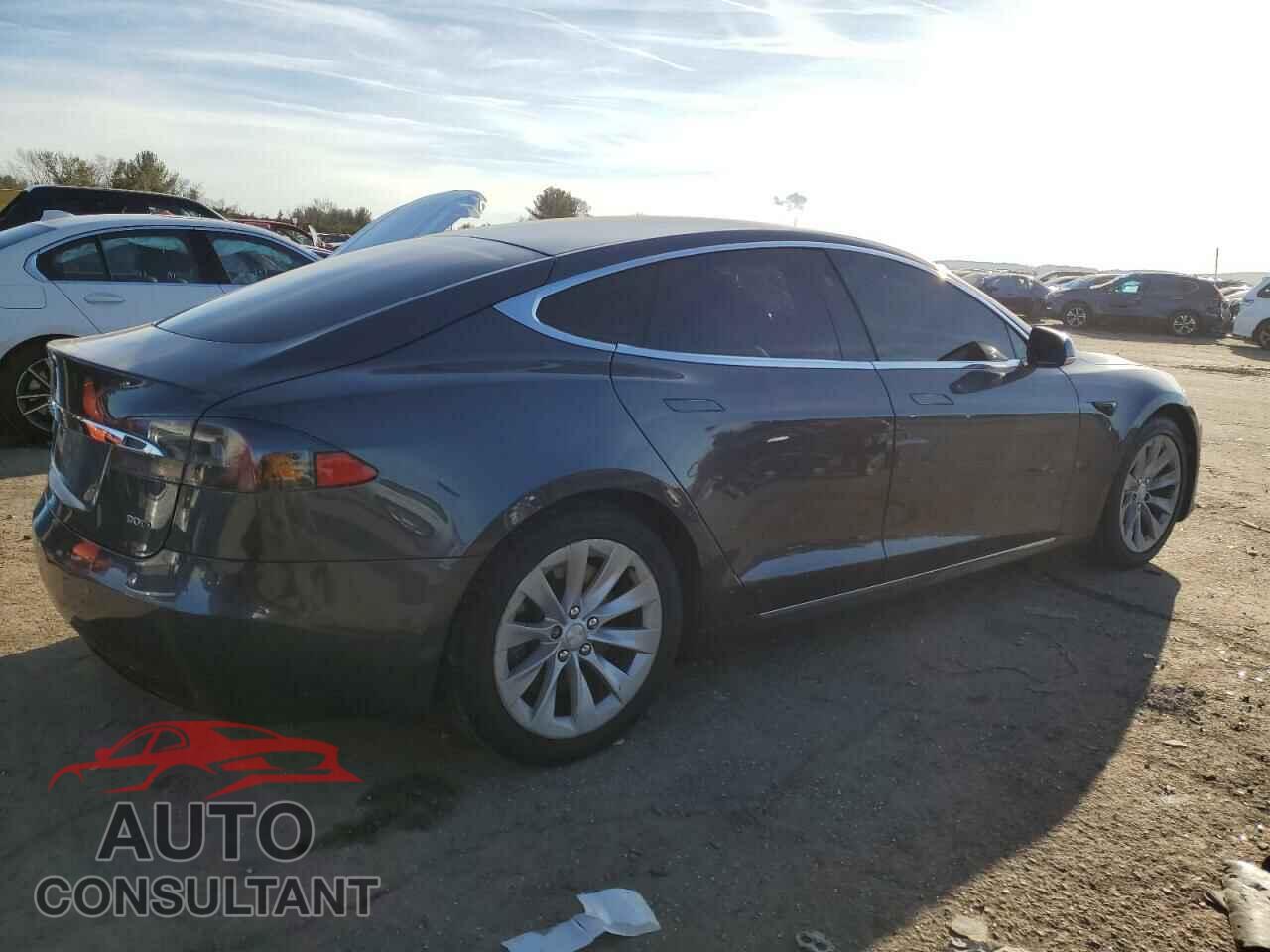 TESLA MODEL S 2017 - 5YJSA1E2XHF190621