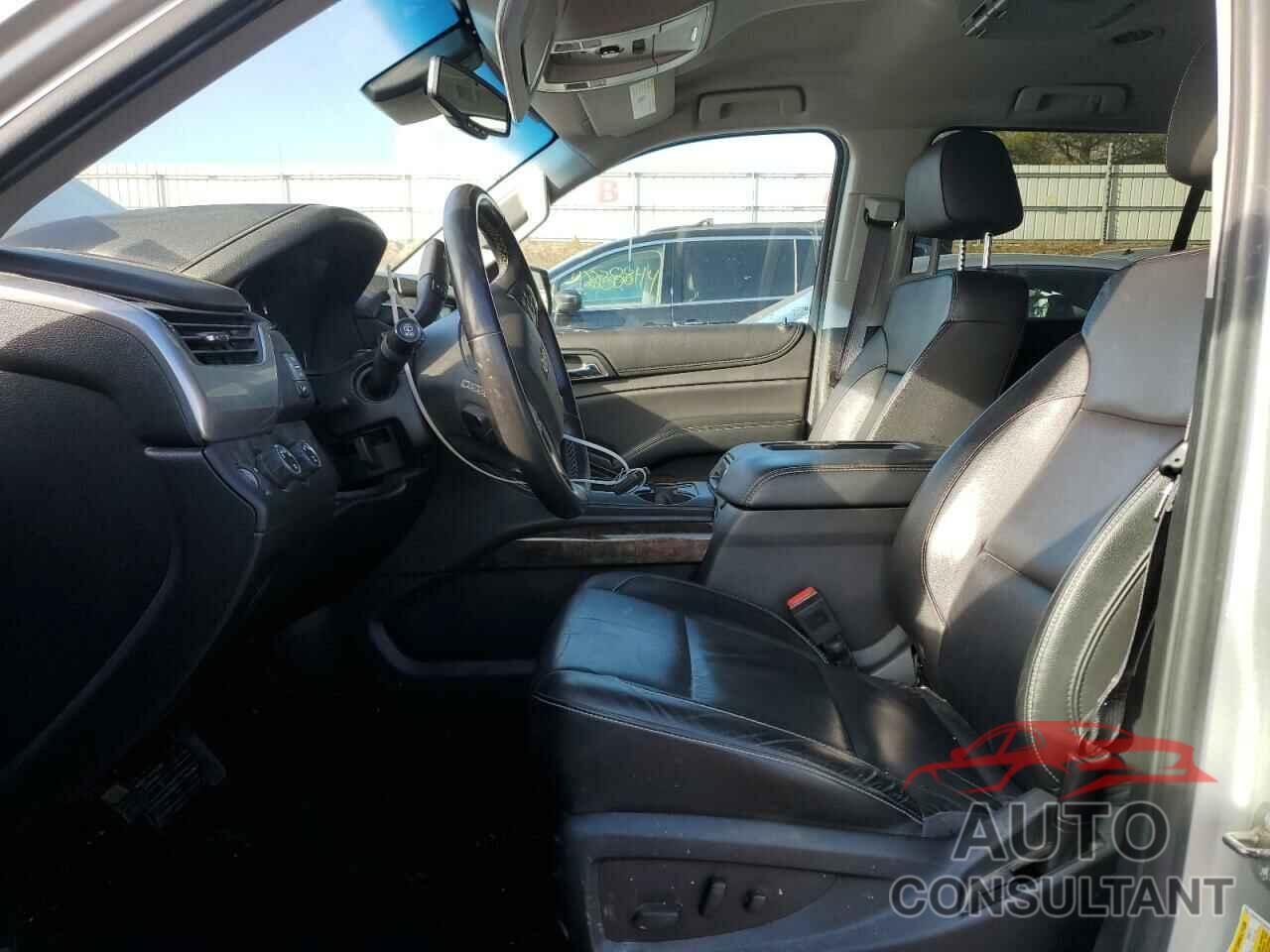 CHEVROLET SUBURBAN 2017 - 1GNSKHKC3HR210986