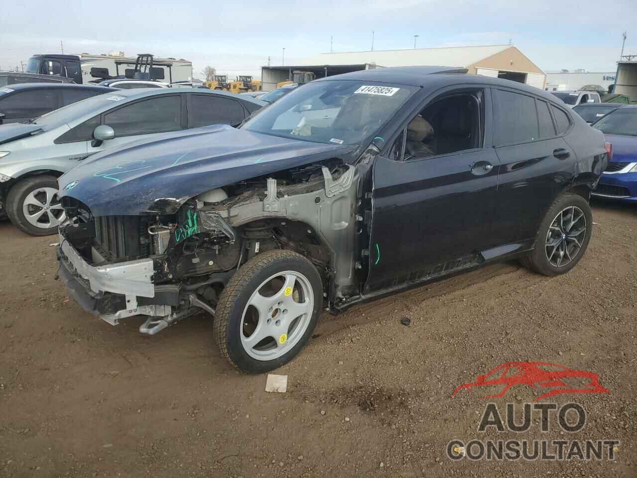 BMW X4 2023 - 5UX33DT05P9R01019