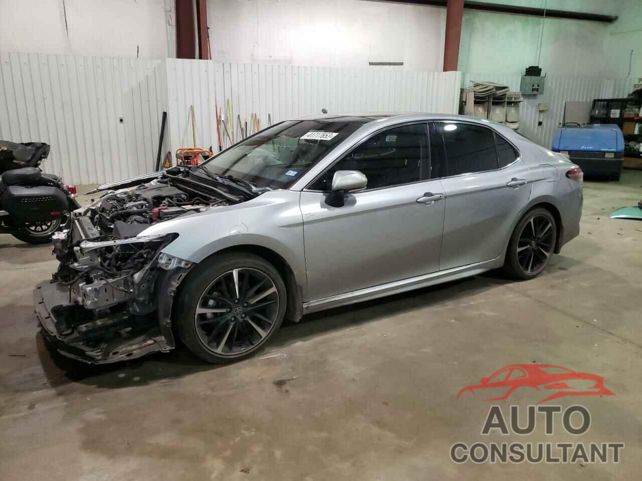 TOYOTA CAMRY 2018 - 4T1B61HK2JU094097