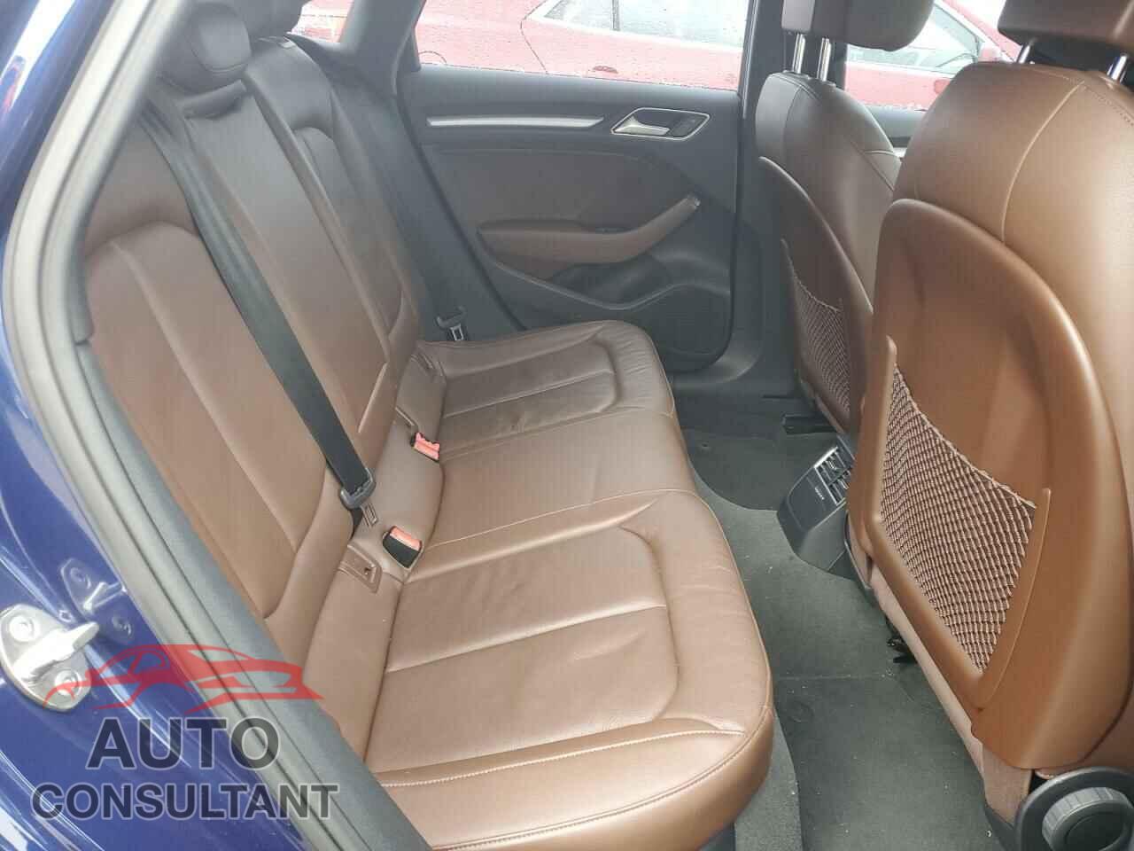 AUDI A3 2016 - WAUA7GFF1G1069768