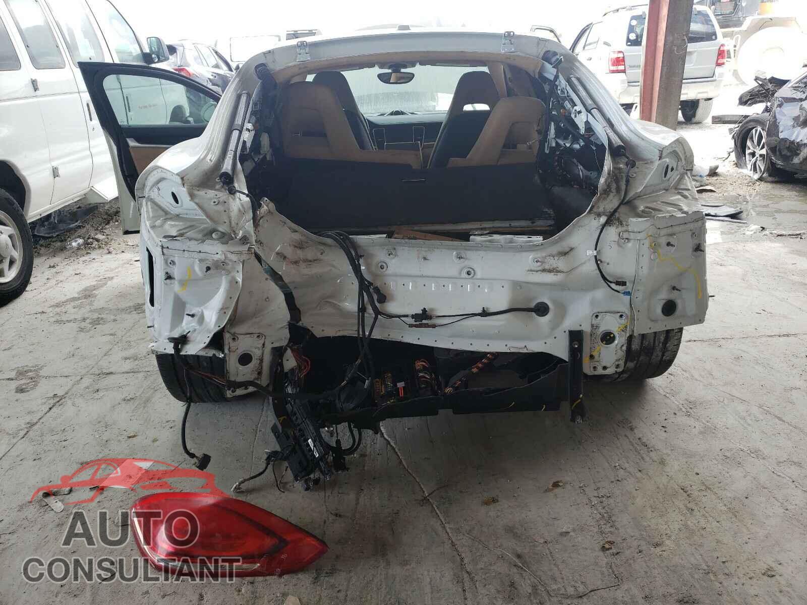 PORSCHE PANAMERA 2016 - WP0AA2A78GL002497