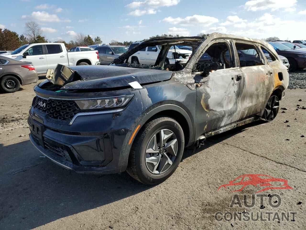 KIA SORENTO 2022 - KNDRH4LG6N5077188