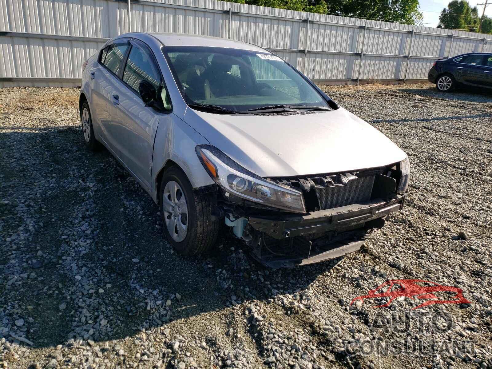 KIA FORTE 2017 - 3KPFK4A7XHE160624