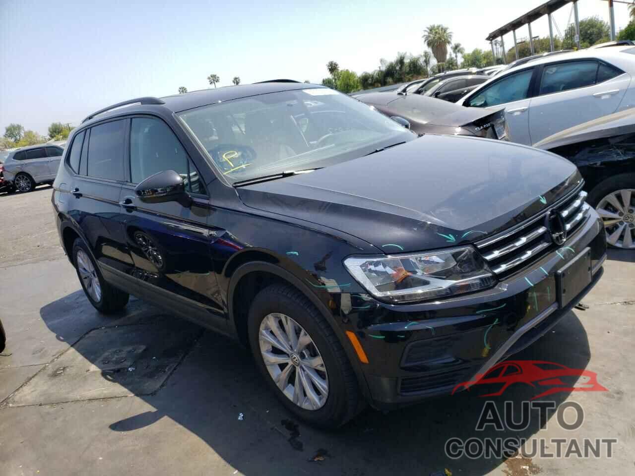 VOLKSWAGEN TIGUAN 2018 - 3VV1B7AX6JM090578