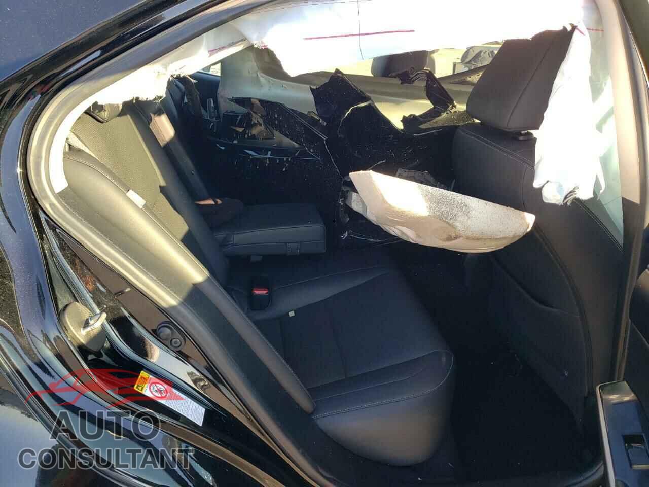 LEXUS IS 2016 - JTHCM1D25G5012773
