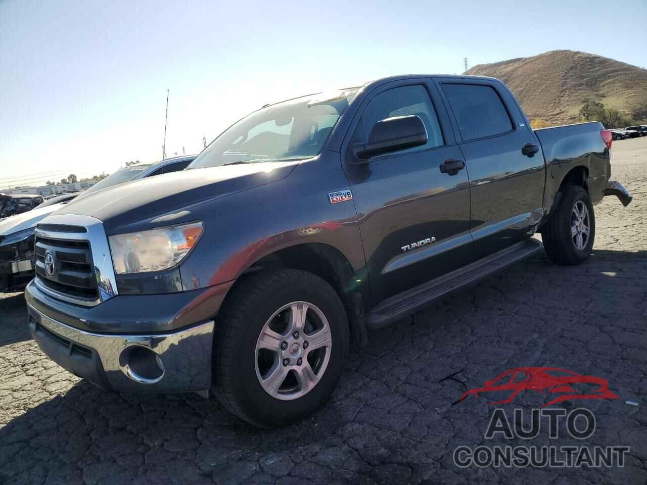 TOYOTA TUNDRA 2011 - 5TFEY5F15BX106658