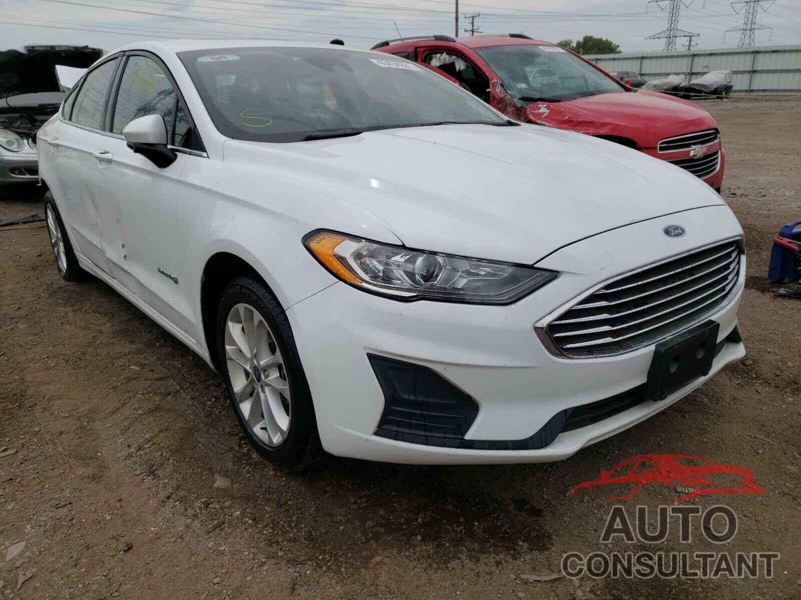 FORD FUSION 2019 - 3FA6P0LU9KR121297