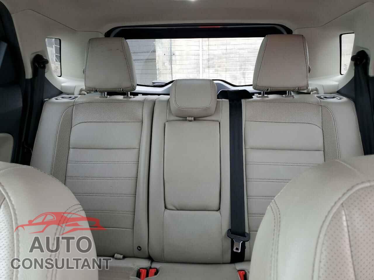 FORD ECOSPORT 2019 - MAJ6S3KL3KC297771