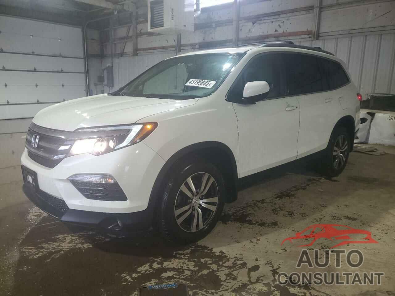 HONDA PILOT 2017 - 5FNYF6H58HB061579