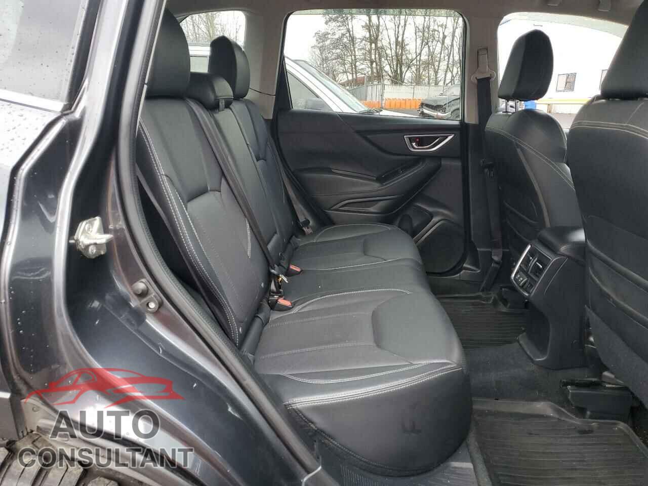 SUBARU FORESTER 2019 - JF2SKAUC7KH437772
