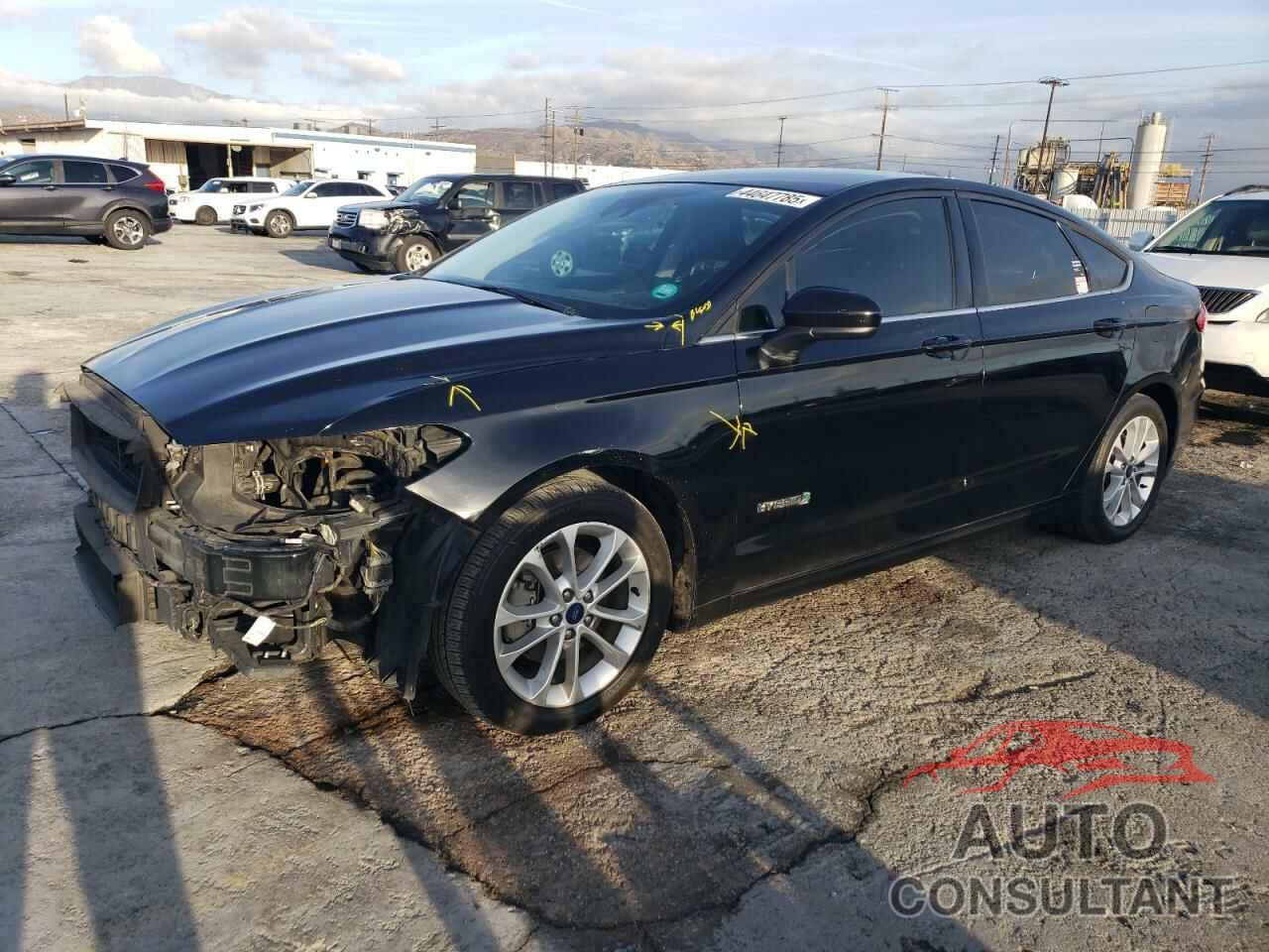 FORD FUSION 2019 - 3FA6P0LU2KR236825