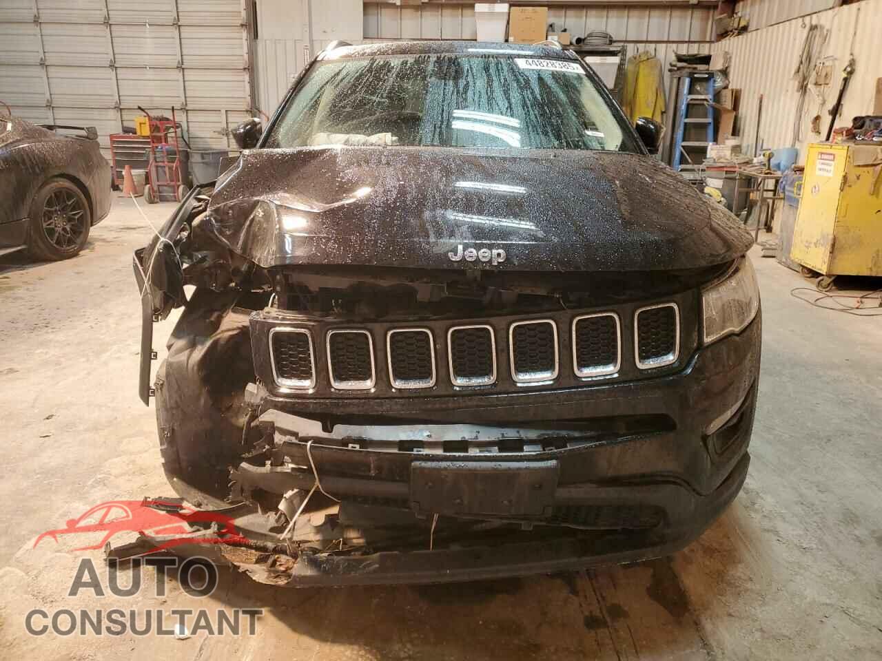 JEEP COMPASS 2017 - 3C4NJDBB6HT651284