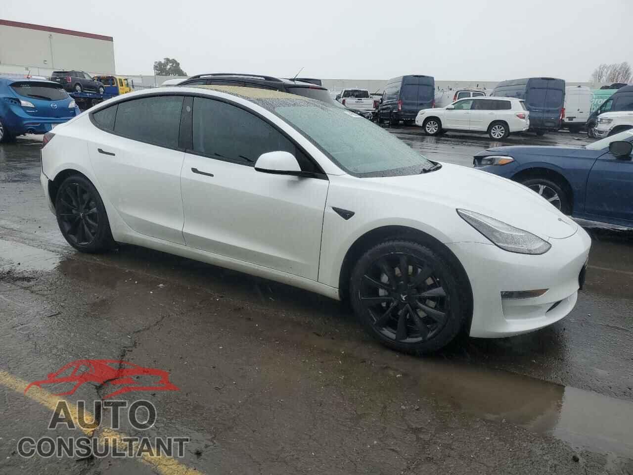 TESLA MODEL 3 2017 - 5YJ3E1EAXHF002132