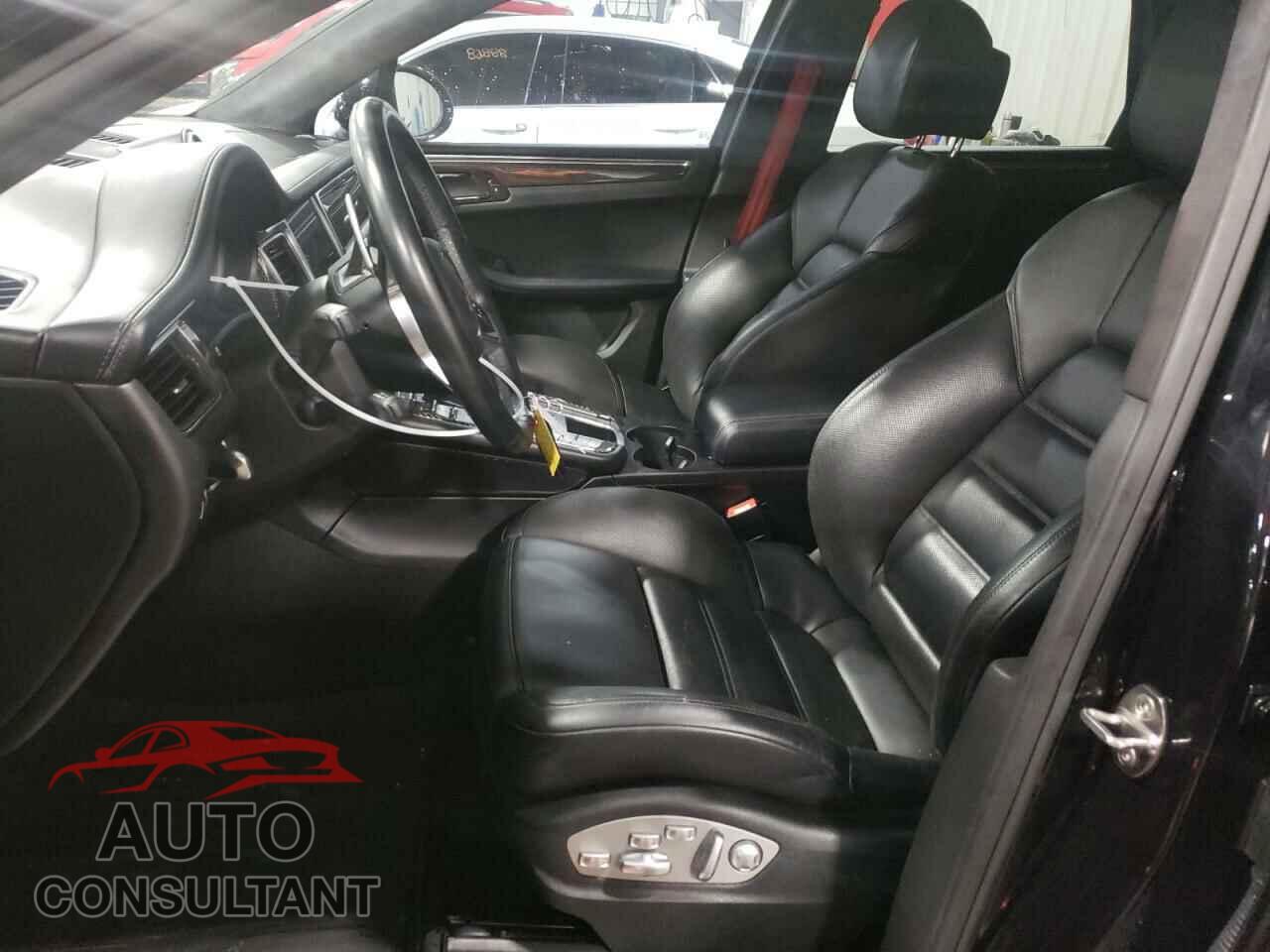 PORSCHE MACAN 2018 - WP1AF2A53JLB70117