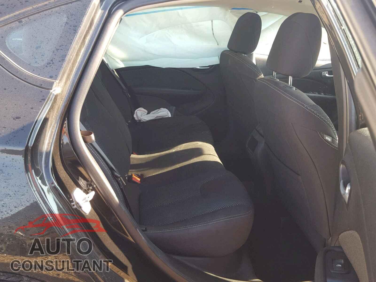 DODGE DART 2015 - 1C3CDFBB1FD337088