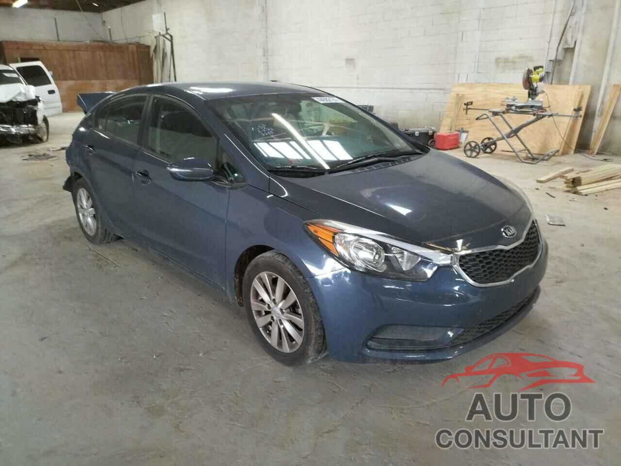 KIA FORTE 2016 - KNAFX4A6XG5506655