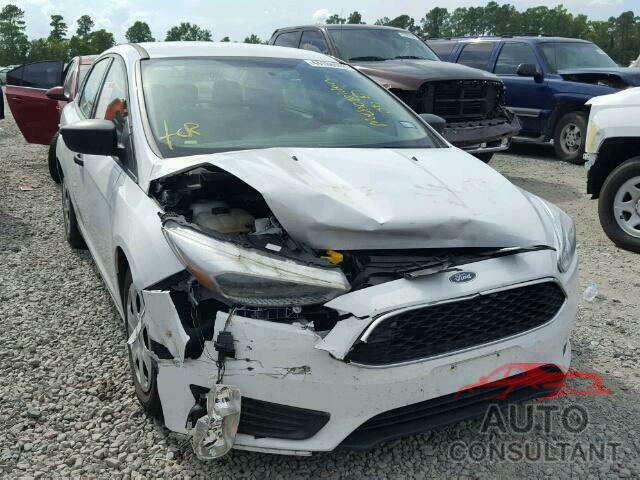 FORD FOCUS 2016 - 1FADP3E21GL398522