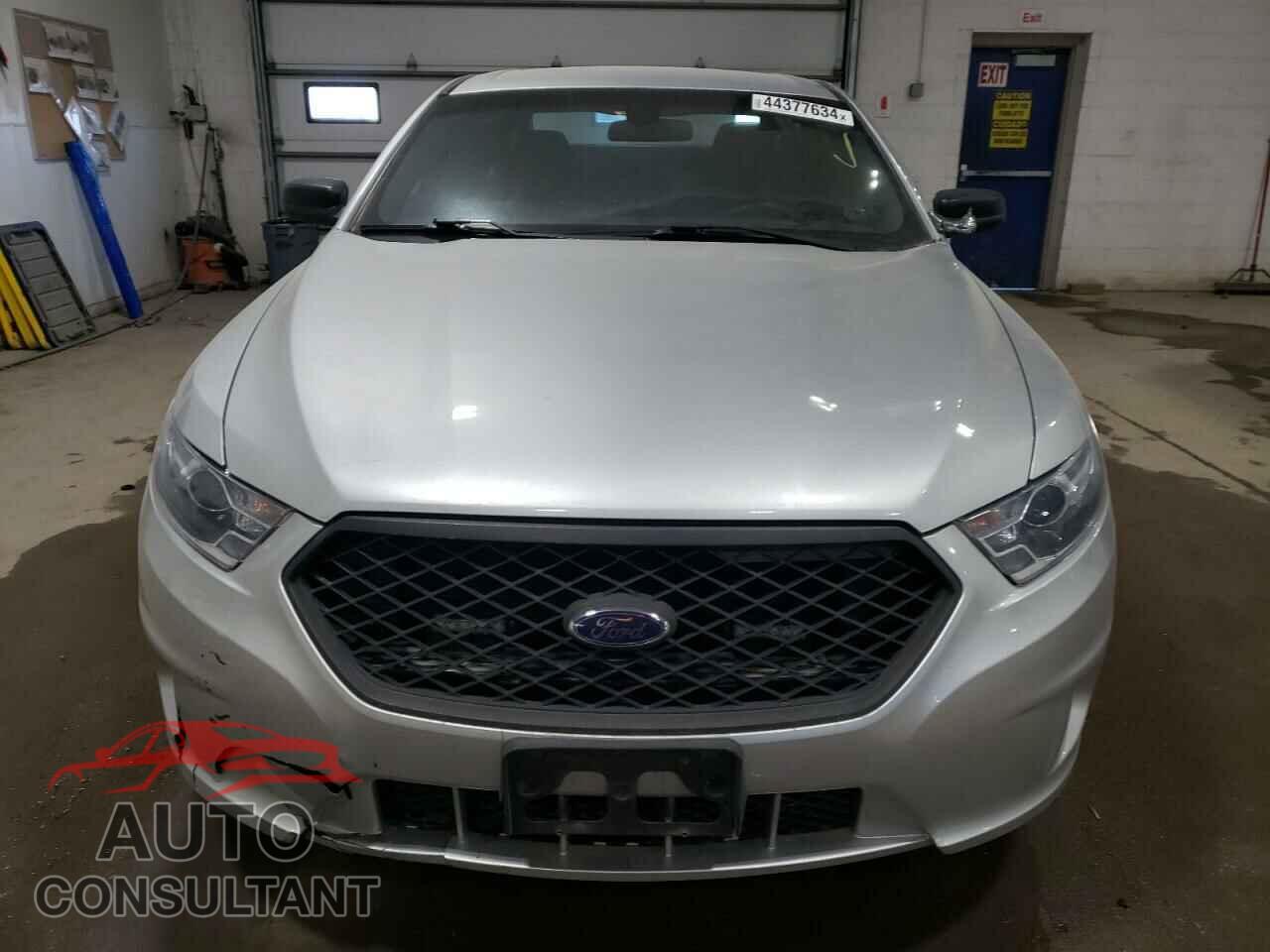 FORD TAURUS 2017 - 1FAHP2MK9HG109751