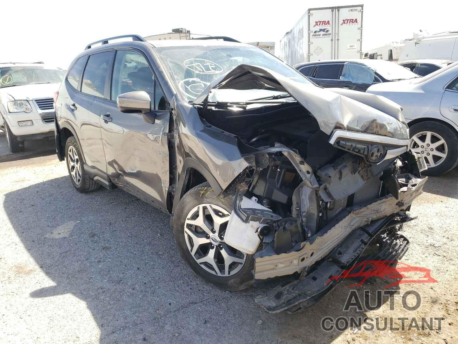 SUBARU FORESTER 2019 - JF2SKAEC6KH538526