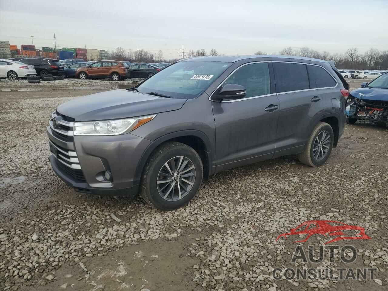 TOYOTA HIGHLANDER 2018 - 5TDJZRFH3JS498737