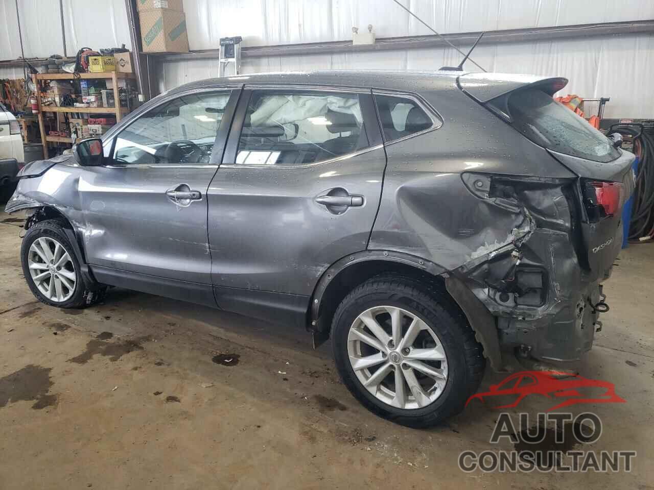 NISSAN ROGUE 2017 - JN1BJ1CP8HW019167