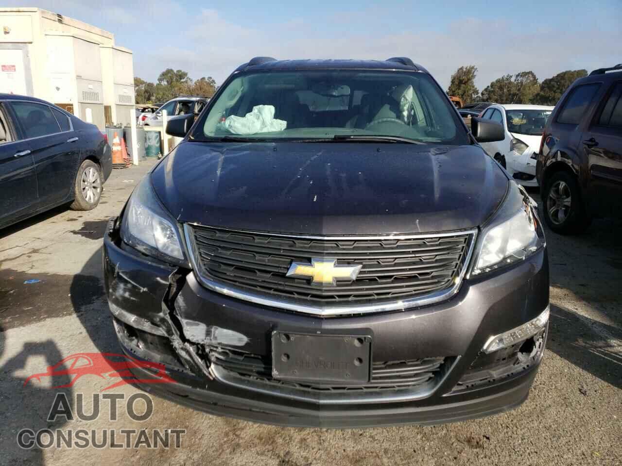 CHEVROLET TRAVERSE 2017 - 1GNKRFED3HJ252528
