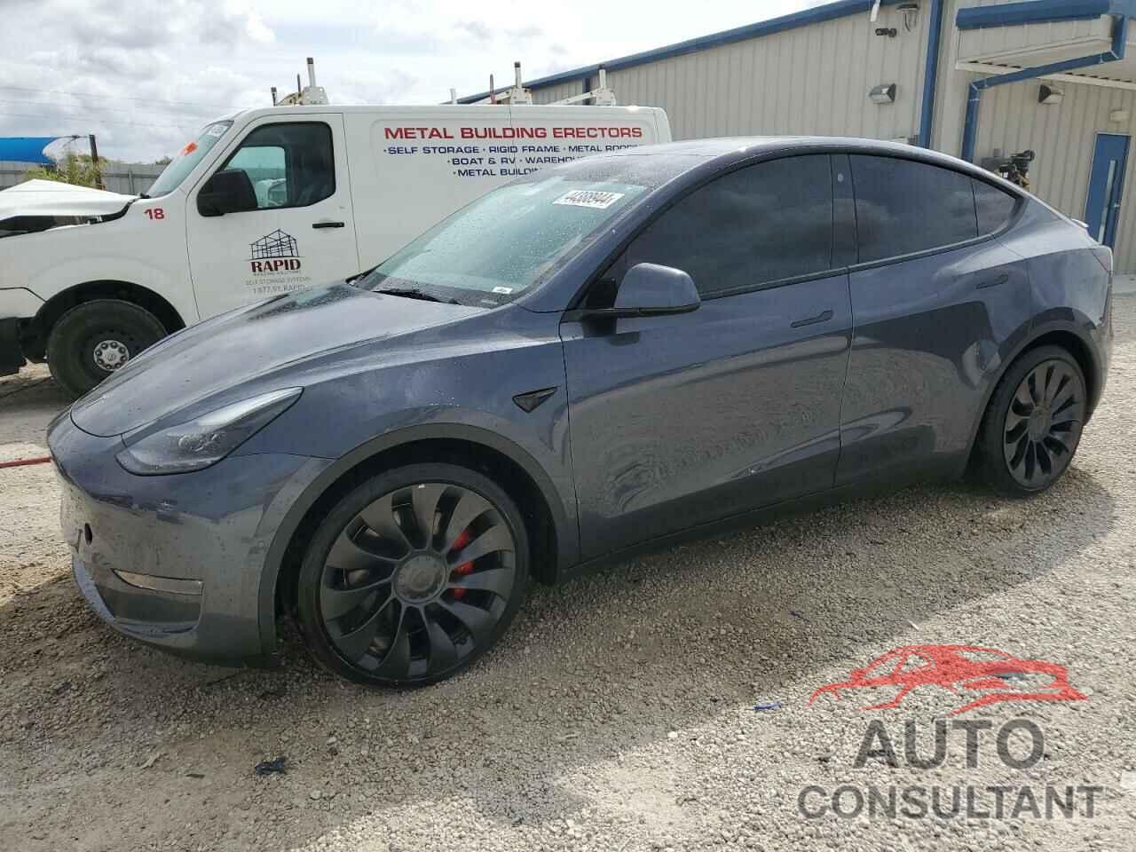 TESLA MODEL Y 2022 - 7SAYGDEF0NF460449