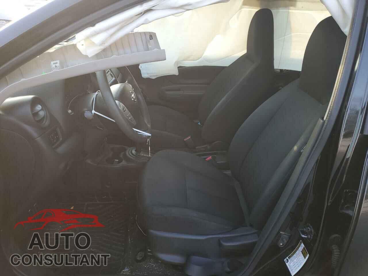 NISSAN VERSA 2017 - 3N1CN7AP4HL868930
