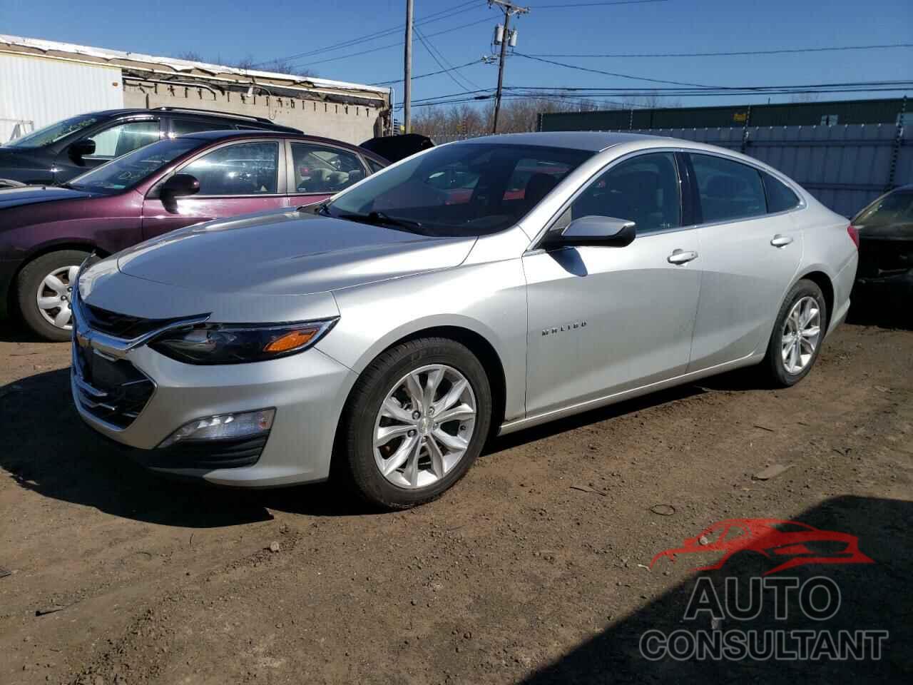 CHEVROLET MALIBU 2021 - 1G1ZD5ST4MF009876