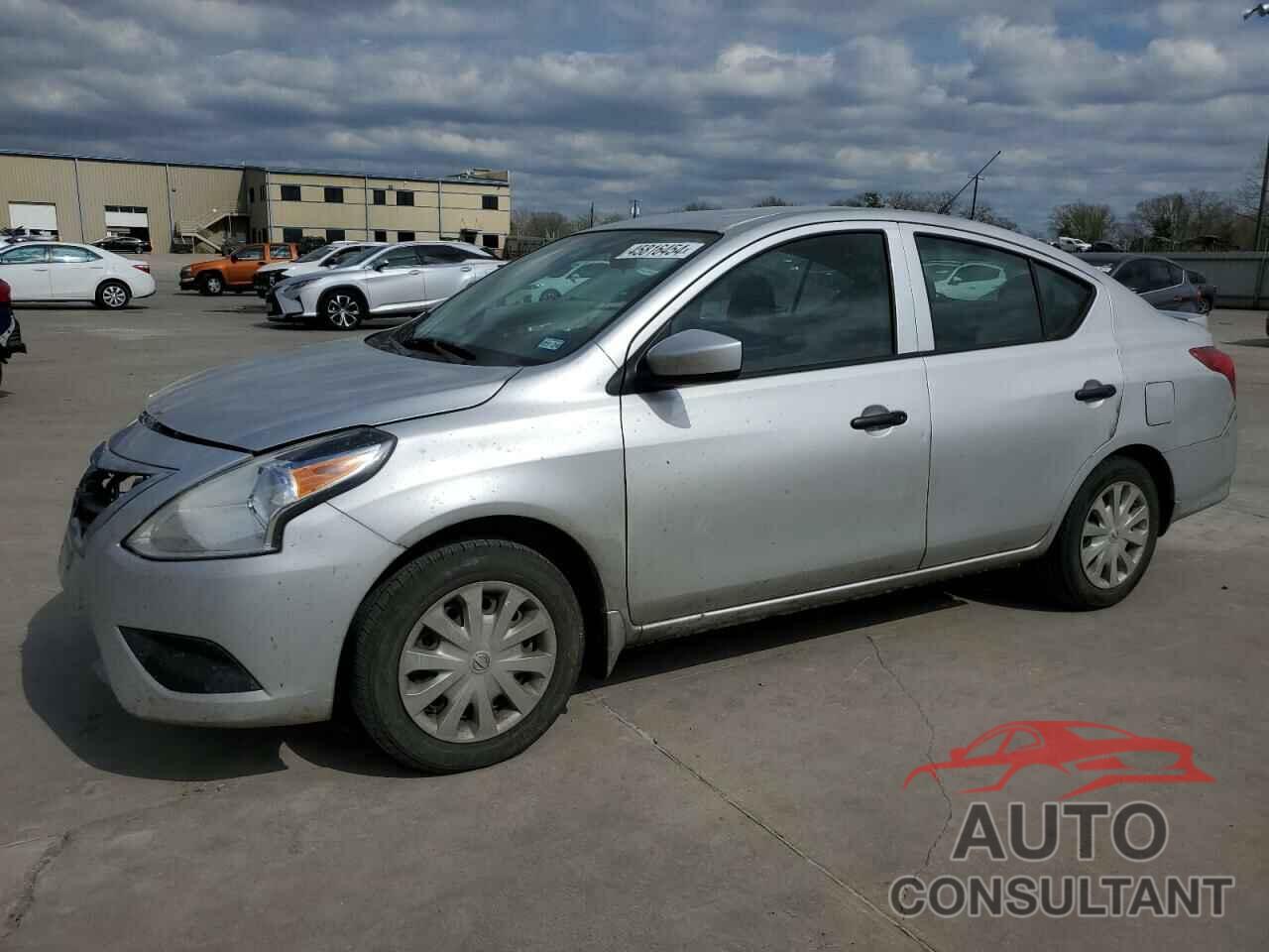 NISSAN VERSA 2017 - 3N1CN7AP7HL880604