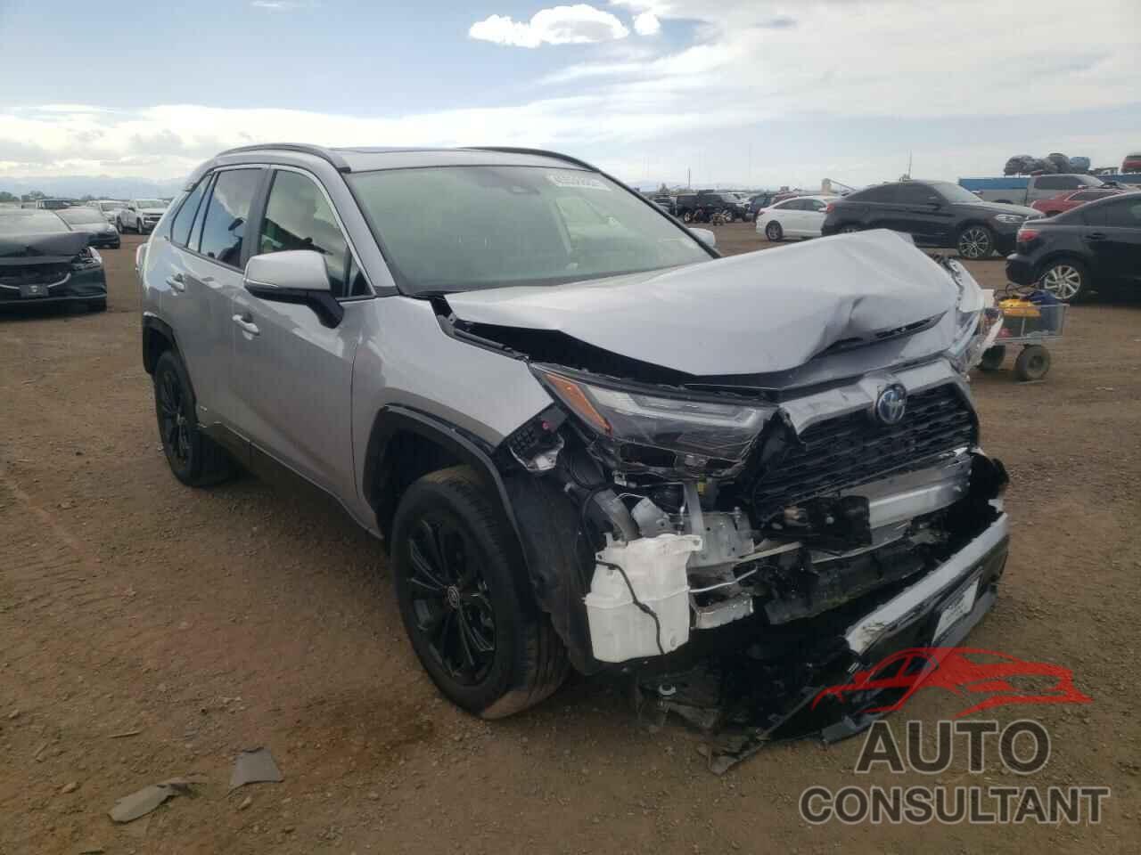 TOYOTA RAV4 2022 - JTM16RFV7ND049075