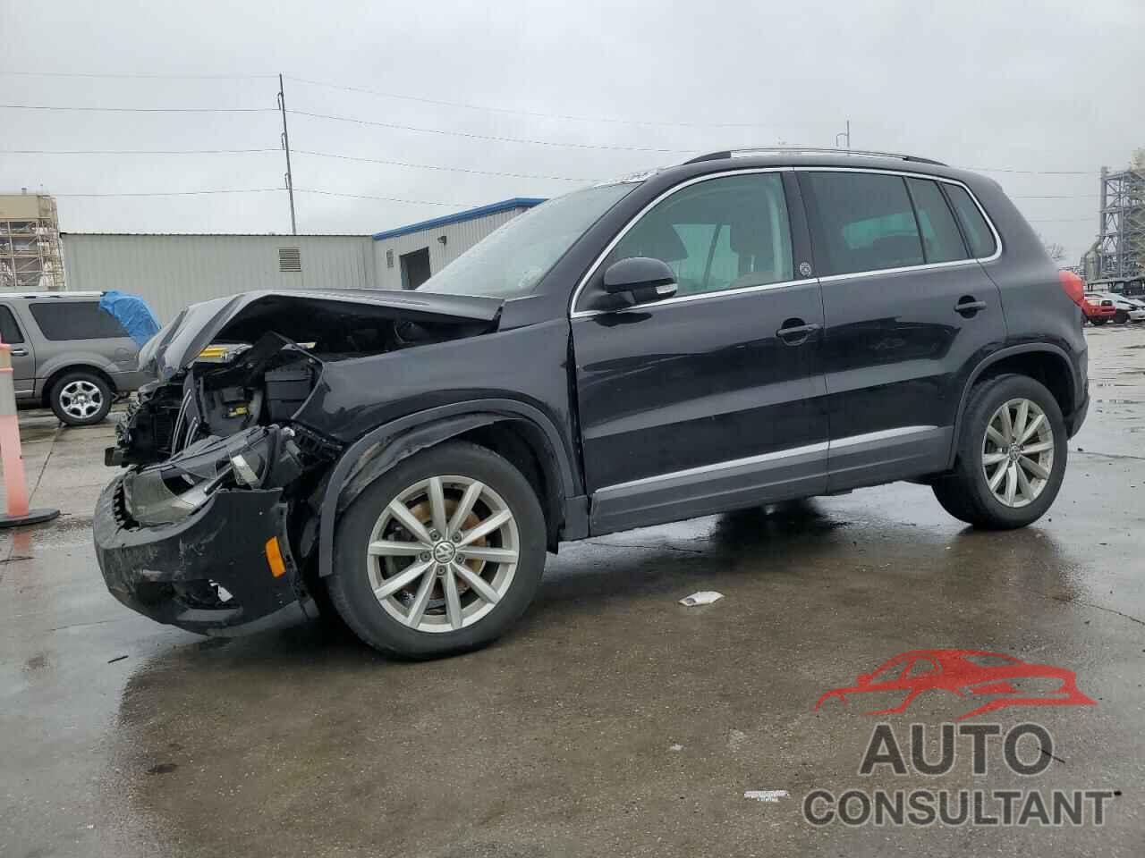 VOLKSWAGEN TIGUAN 2017 - WVGRV7AXXHK003139