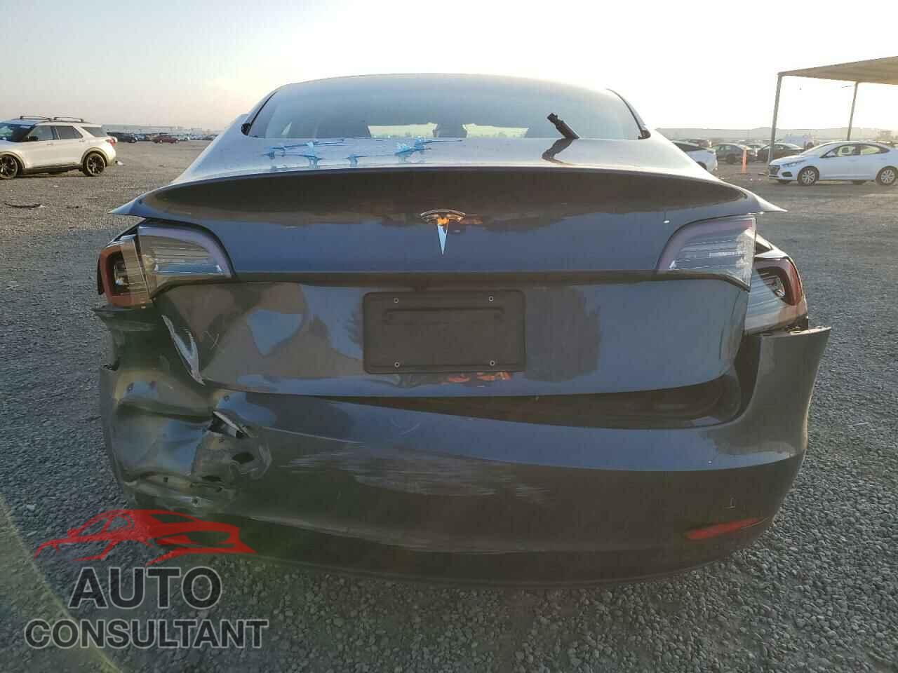 TESLA MODEL 3 2023 - 5YJ3E1EA3PF410101